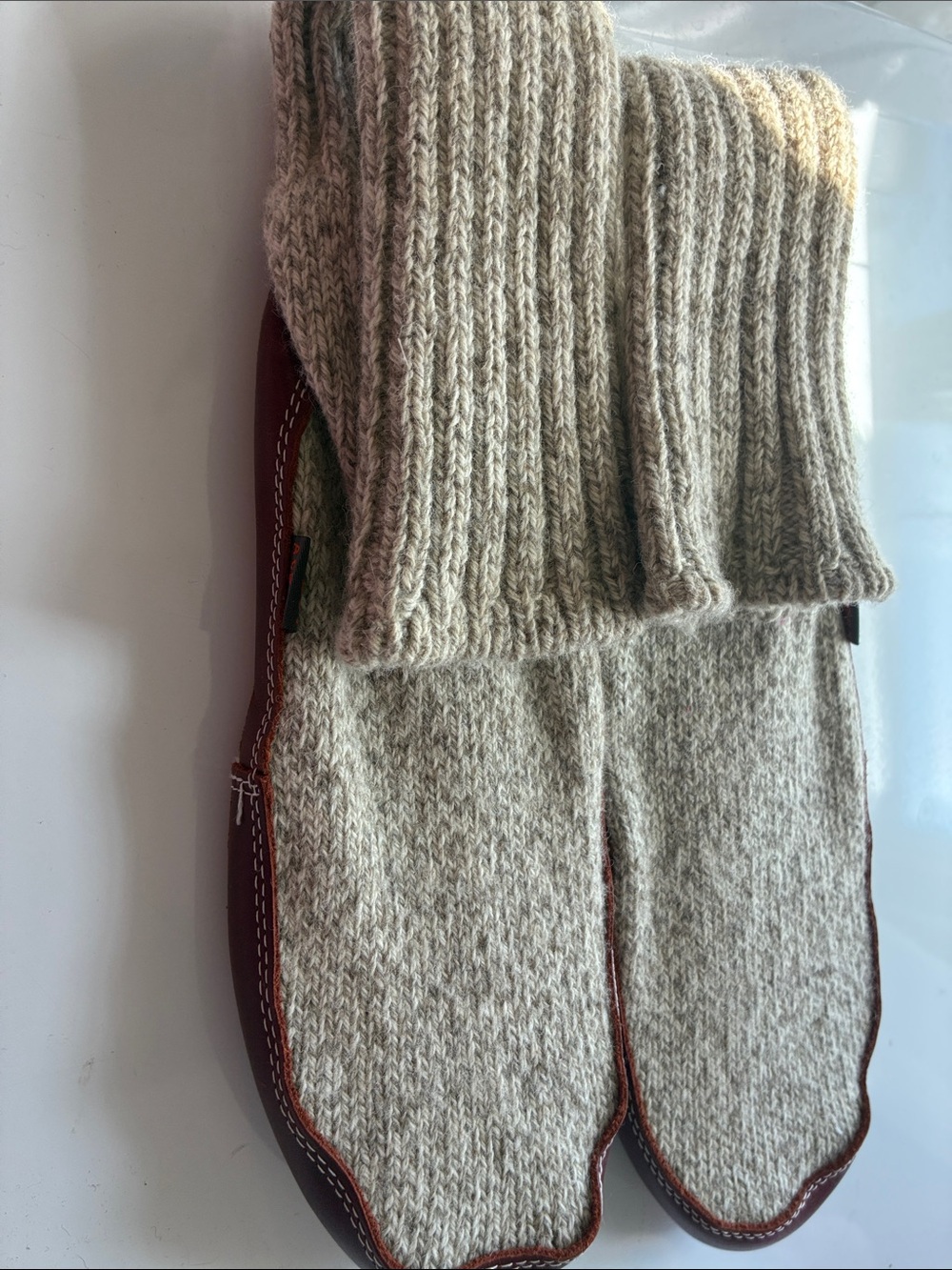 Acorn slipper socks w/ durable suede sole